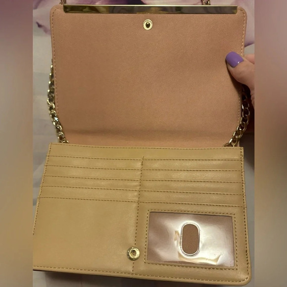 Mossimo Shiny Gold Crossbody or Shoulder Bag Wallet Style Gold Tone Chain Handle - Picture 4 of 4